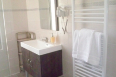 Bonheur bath scaled-liz