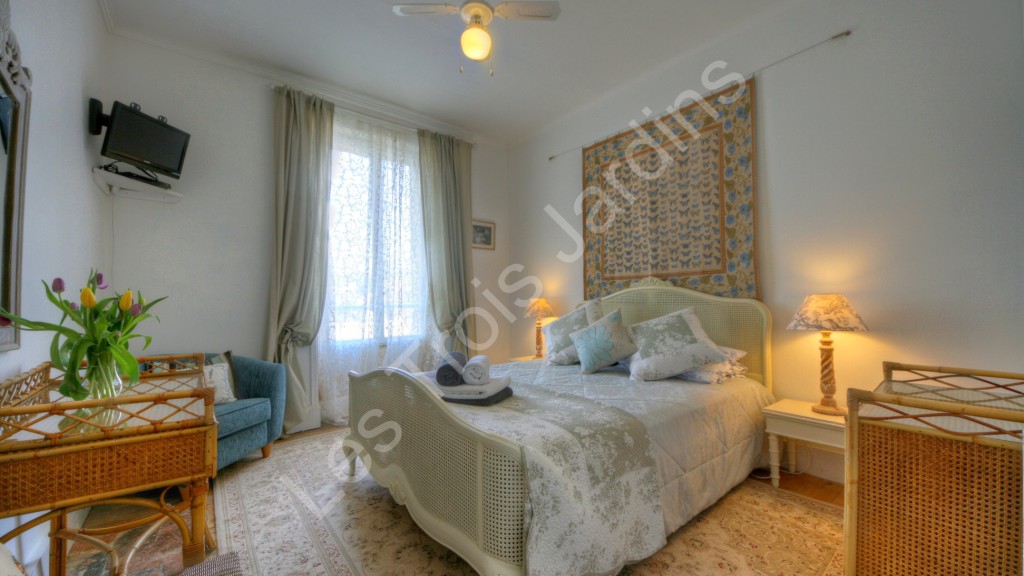 Monet-Bedroom.jpg